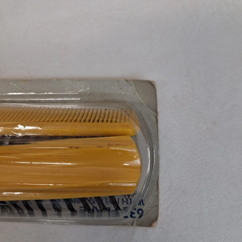 Vintage Pro NOS 632 FLARE STYLER Nylon Bristle Brush & Comb Yellow READ